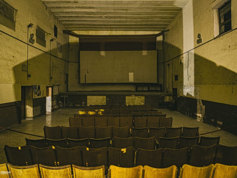 CINEMA 2